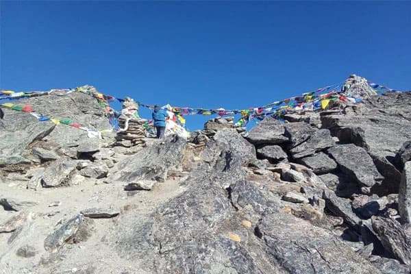 everest high pass route
