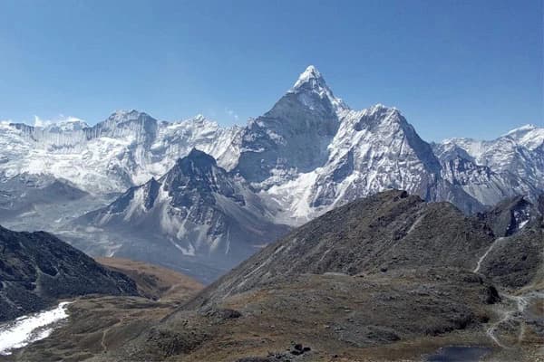 everest trail