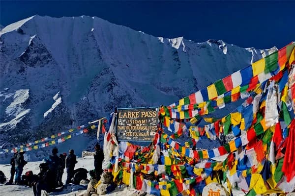 manaslu larke pass