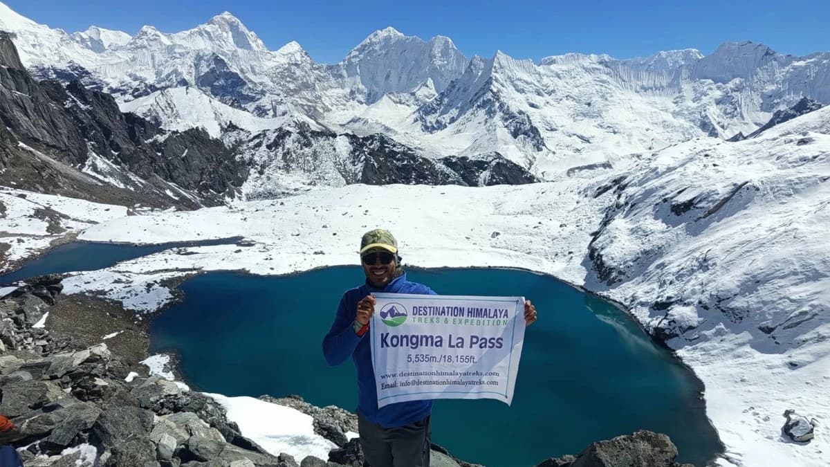 ama dablam gokyo trek