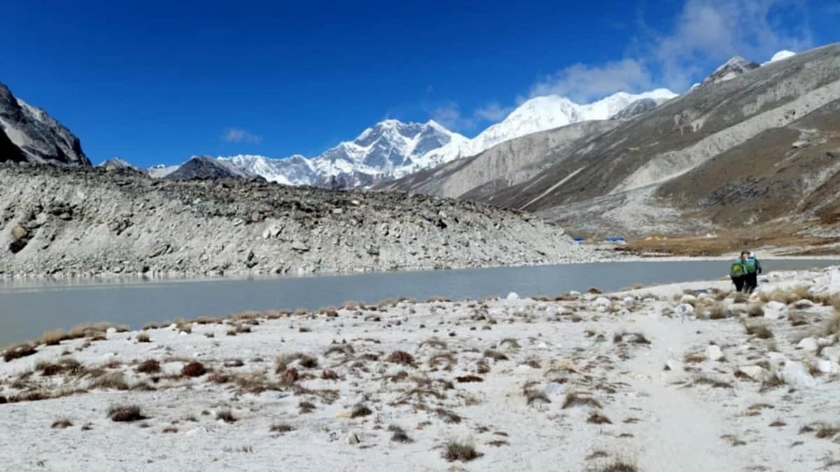 amphu lapcha trekking