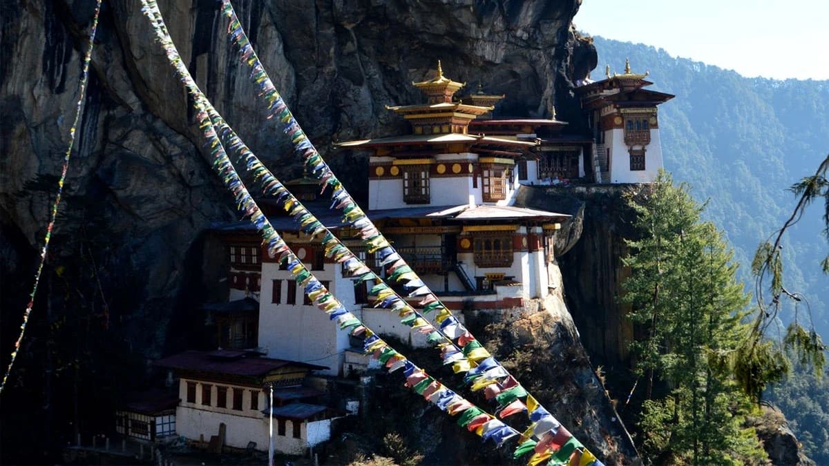 bhutan tour