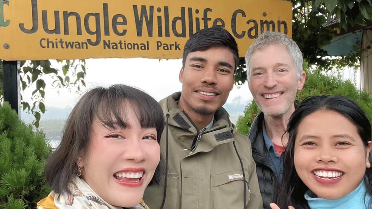 chitwan national park tour