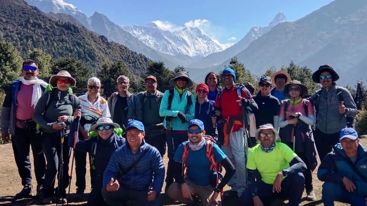 everest base camp trekking