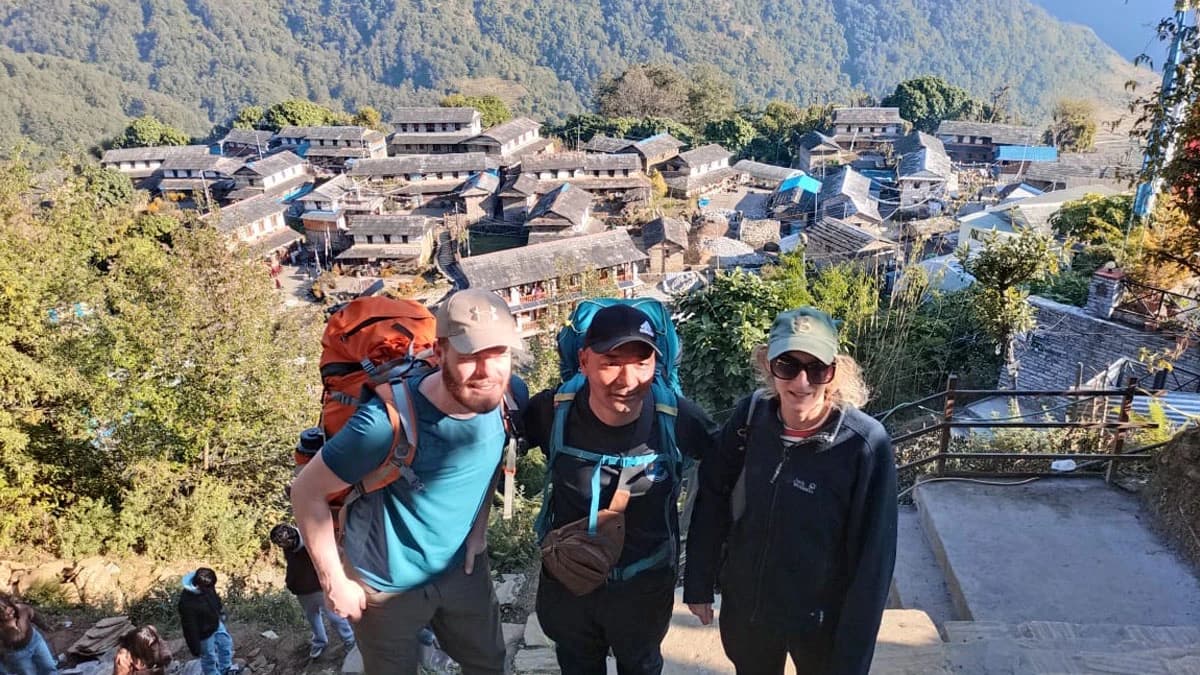 ghandruk to annapurna base camp