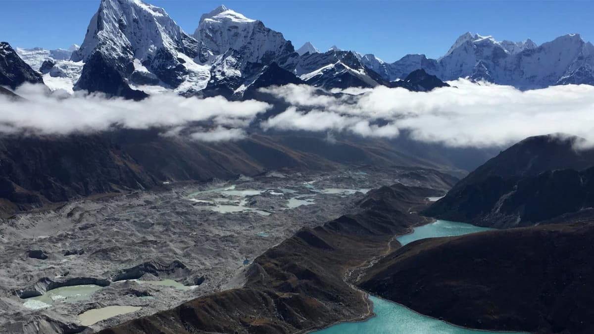 Gokyo Lake