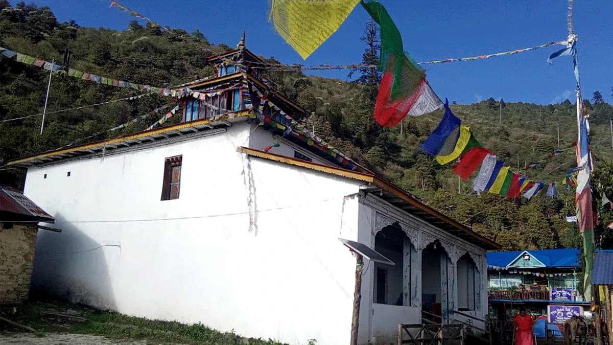 helambu trek