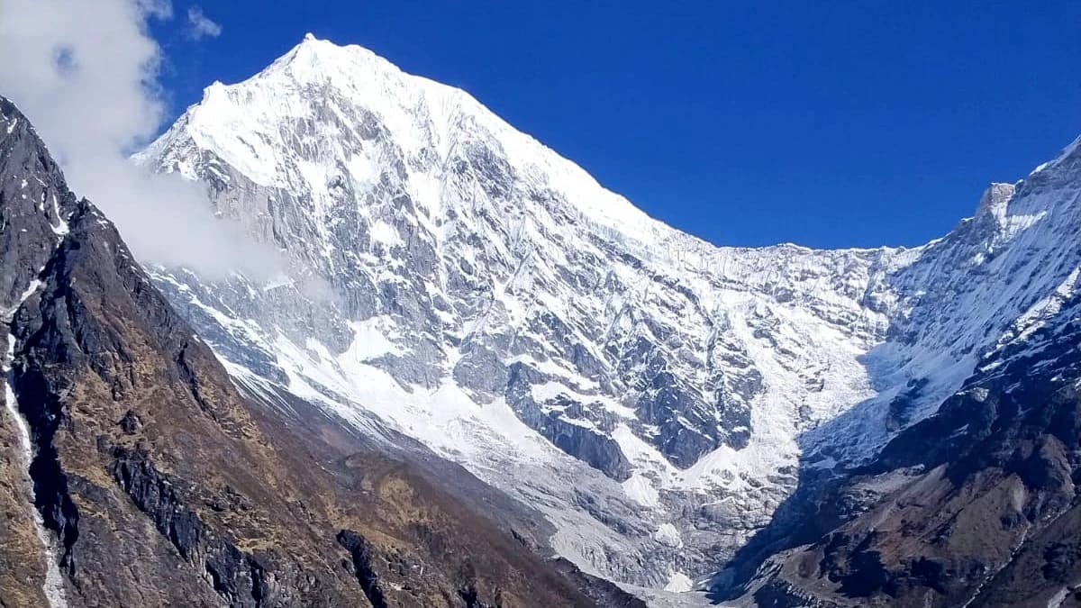 langtang lirung view
