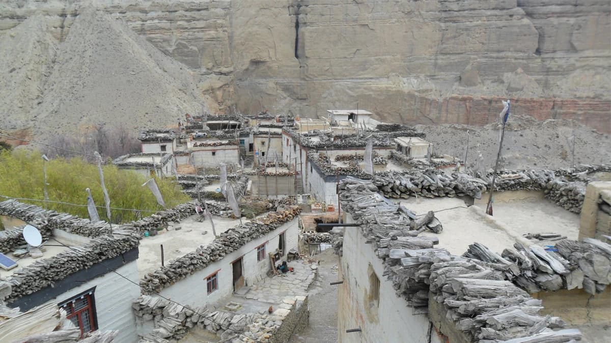 lubra village mustang trek