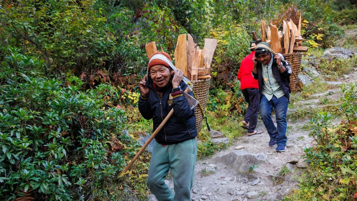 manaslu region trek