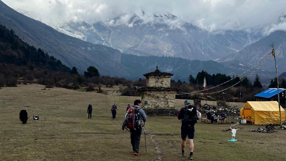 manaslu trek