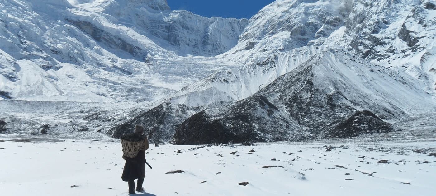 manaslu circuit trek blog