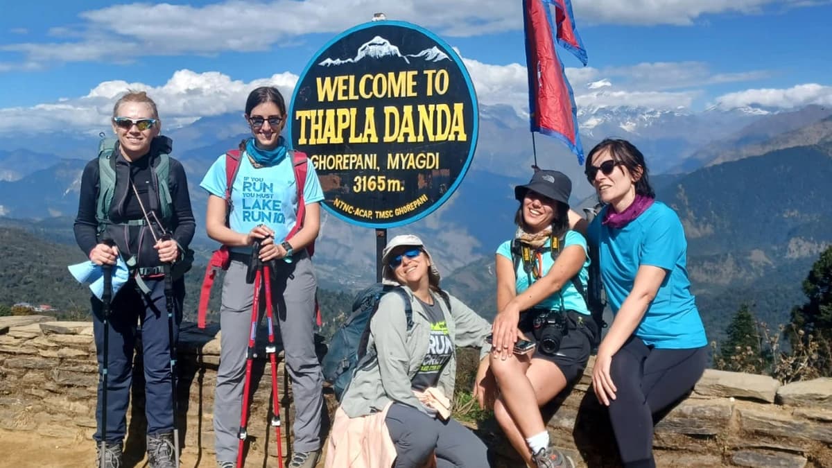 on the way to Poon Hill