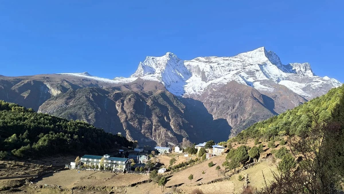 phaplu everest base camp trek
