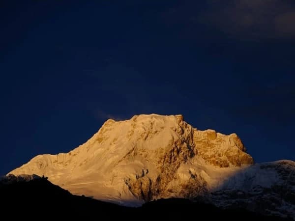 Mount Manaslu Sunrise View 1