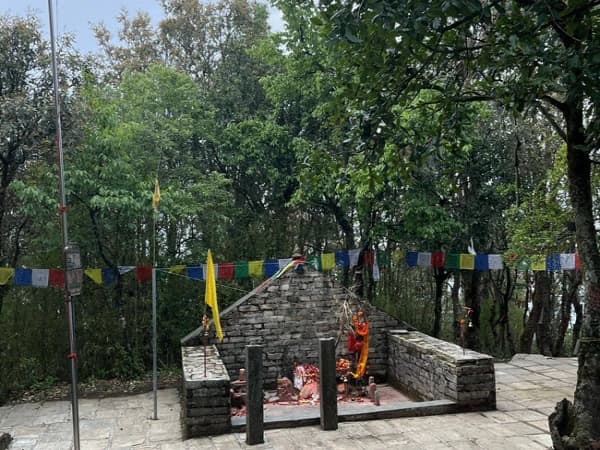 hike to champadevi