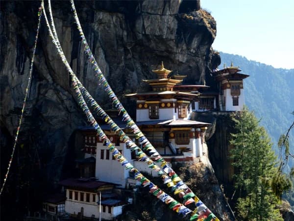 tiger nest monastery