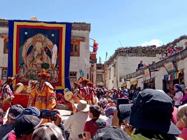 tiji festival tour to lo manthang