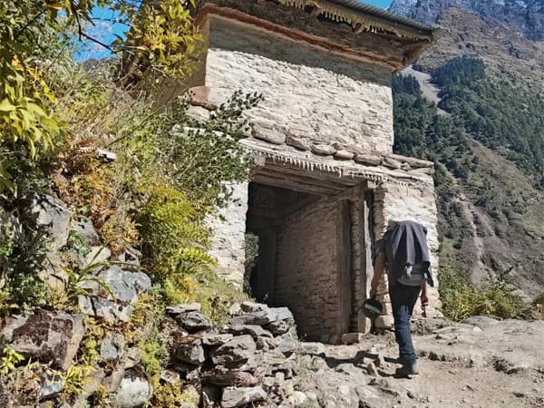 tsum valley ganesh himal base camp trek